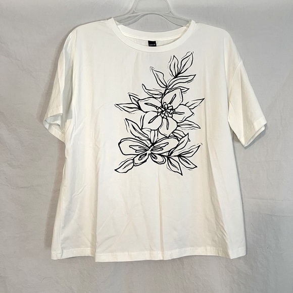 Floral Drawn Tee - Picture 1 of 2